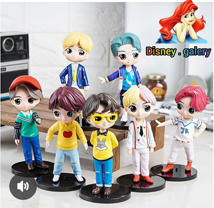 فیگورbts ست ۷ عددی برنرqposket قد ۱۵سانت دارای پایه خشک و شکننده نیست قابلیت شست و شو دارد جنسpvc