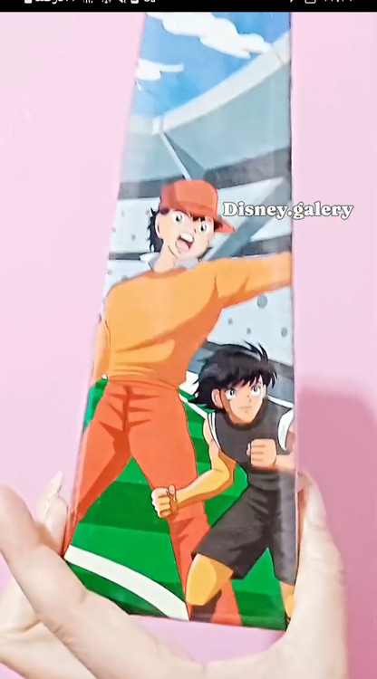 فیگور کلکسیونی کاکرو اورجینال جعبه دار جنس پیویسی خشک و شکننده نیست قابل شستشو و فاقد حساسیت