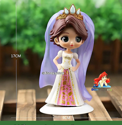 فیگور کیوپاسکت مدل راپونزل عروس ارتفاع ۱۷ سانت جنس پیویسی خشک و شکننده نیست قابل شست و شو و فاقد حساسیت