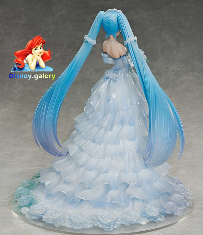 خرید اکشن فیگور انیمهای هاتسونه میکو ۲۰ سانتی سیلیکونی