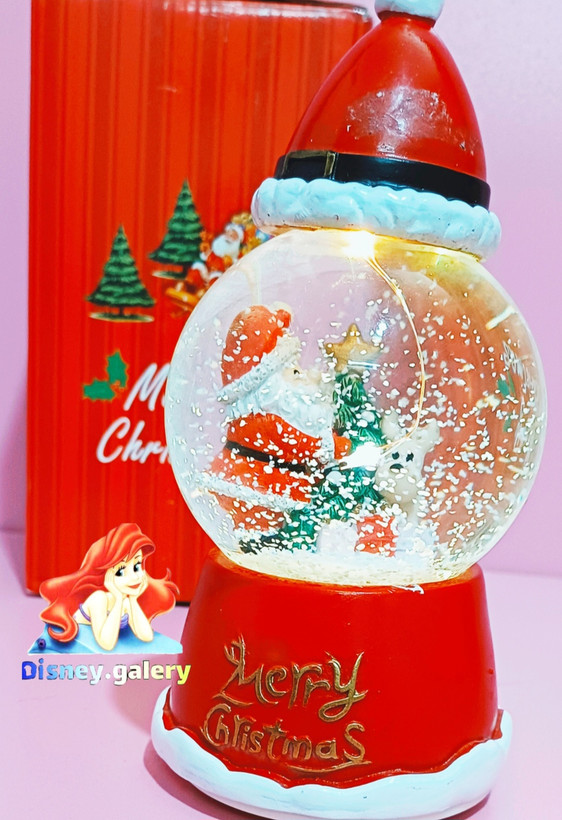 دکوری گوی موزیکال برفی مدل کریسمس و بابانوئل سایز متوسط اصل جعبهدار دارای چند موزیک و چند رنگ ال ای دی