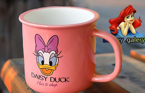 ماگ اصل تایلندی مدل دیزی داک برند دیزنیdisney هولوگرام دلر ۱۶سانتی سرامیکی