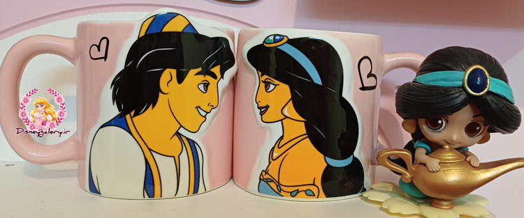 ماگ جفتی دیزنی جنس سرامیکی مدل علاءالدین و جاسمین ابعاد ۱۴ در ۱۳ سانتی متر دارای جعبه