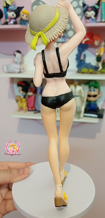 خرید فیگور انیمهای مدل انیمه پنج قلوهای باکلاس مدل با مایو ساخت کشور چین جنس سیلیکون فشرده درجه یک و با کیفیت وpvc مناسب برای تکمیل کلکسیون و انواع دکوری دکور اتاق خواب و حمام