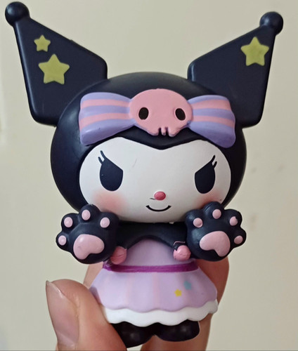 خرید فیگور کرومی جنس پیویسی خشک و شکننده نیست قابل شستشو و فاقد حساسیت مناسب برای تکمیل کلکسیون و انواع دکوری تزیین کیک تولد