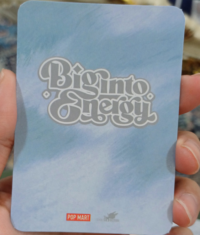 لابوبو اورجینال شناسنامه دار جعبه دار برندpop mart جاکلیدی و آویز کیف ساخت چین کیفیت درجه ۱