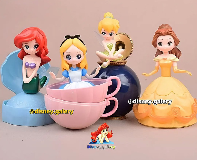 فیگور پرنسسهای دیزنیdisneys princess مدل توپ شانسی در هفت طرح متنوع ارتفاع ۱۲ سانت جنس پلاستیک فشرده درجه یک و با کیفیت وارداتی ساخت کشور چین با قیمتی عالی و مناسب مناسب برای تکمیل کلکسیون و دکوری بهترین هدیه برای عاشقان دنیای کارتونها