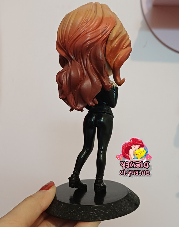 فیگور دختر انیمهای مدل فوجیکو از مانگا لوپن سوم جنسpvc برندqposket توپر مقاوم خشک و شکننده نیست قابل شستشو و فاقد حساسیت مناسب برای تکمیل کلکسیون بهترین هدیه برای انیمه بازها